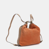 Bolso - mochila en serraje naranja