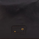 Kleine schwarze Bandolera