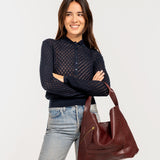 Shoulder bag in burgundy leather
