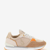 Zapatilla de mujer en naranja