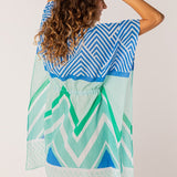 Baumwollkaftan mit geometrischem Muster in Türkis.