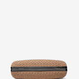 Clutch de fiesta en camel