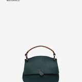 Bolso de mano pequeño en materiales reciclados verde