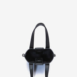 Schwarze Lackhandtasche