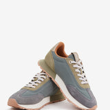 Zapatilla de mujer en verde