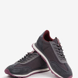 Zapatilla de mujer en gris