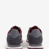 Zapatilla de mujer en gris