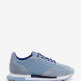 Zapatilla de mujer en azul