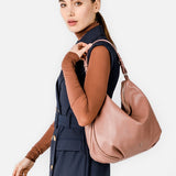 Bolso hobo de piel en rosa