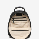 Mochila de piel en negro