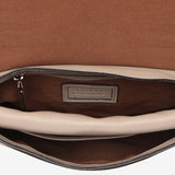 Bandolera grande de piel en beige