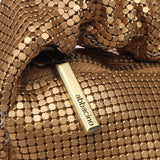 Bolso de mano de malla metálica en dorado