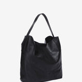 Bolso de hombro en piel negra