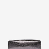 Bolso de hombro en piel metalizada plata