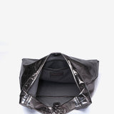 Bolso de hombro en piel metalizada plata