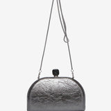 Clutch de fiesta metalizado en plata
