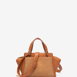Kleiner Handtasche aus recycelten Materialien in Cognac.