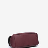 Bolso de mano grande en materiales reciclados burdeos