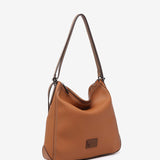 Bolso-mochila en materiales reciclados cognac