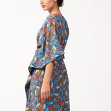 Viskosekaftan mit blauem Blumenmuster
