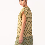 Damenkaftan aus Baumwolle mit geometrischem Print in Grün.