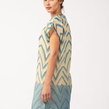 Damenkaftan aus Baumwolle mit geometrischem Print in Türkis.