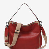 Bolso de hombro en piel roja