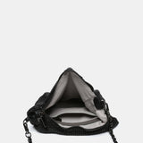 Bolso de hombro en malla metálica negra