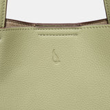 Borsa shopper verde realizzata con materiali riciclati