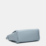 Bolso de mano en materiales reciclados azul