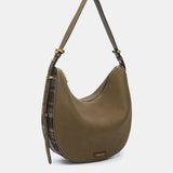 Bolso de hombro en materiales reciclados verde