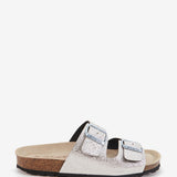 Flache Sandale in Silber
