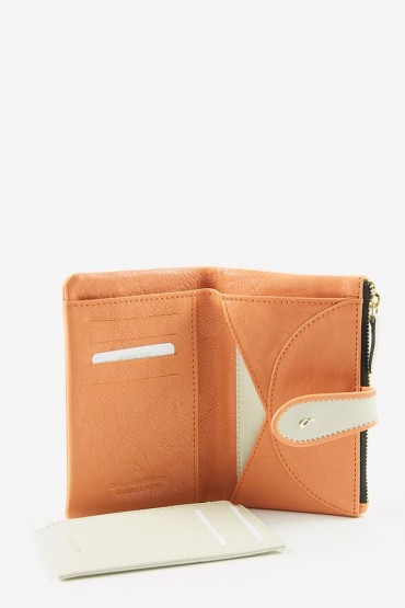 Medium women's orange leather wallet