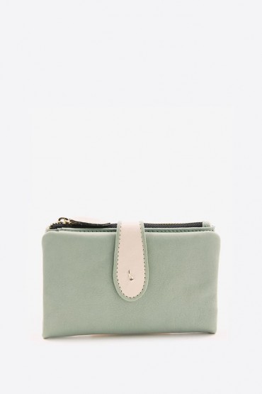 Medium women's green leather wallet