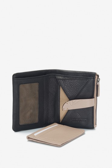 Women's beige leather small wallet