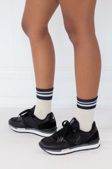 Women's black sneaker