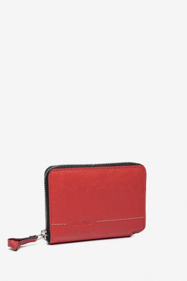 Women's medium sized wallet in red leather