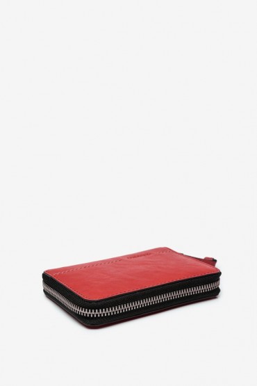 Women's medium sized wallet in red leather