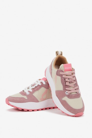 Women's runner style sneakers in pink