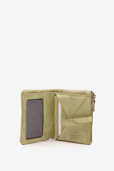 Women's small wallet in green die-cut leather