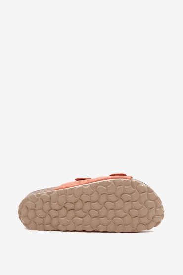 Woman's flat sandal in orange suede