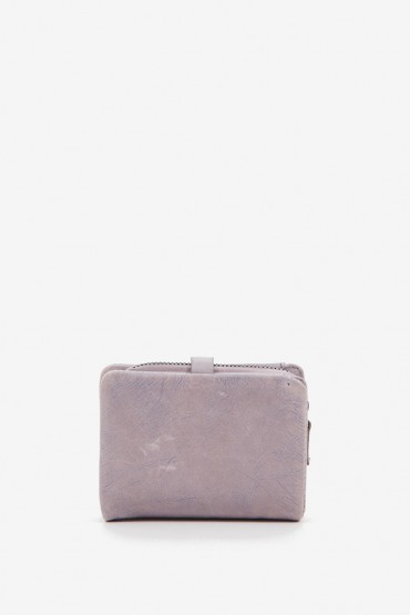 Women's small wallet in lavender die-cut leather