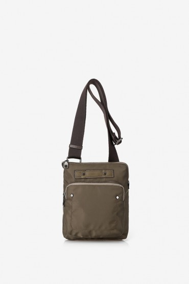 Brown crossbody bag with zipper