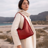 Bolso de hombro en piel roja