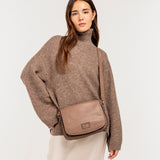 Bandolera en piel taupe