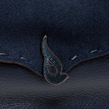 Bandolera en piel y serraje azul