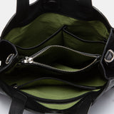 Bolso de mano en piel negra