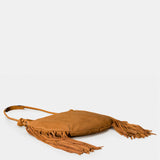 Borsa a spalla in pelle con frange color cuoio.