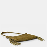 Grüner Schulterledertasche mit Fransen.