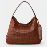 Bolso de hombro en piel troquelada cognac